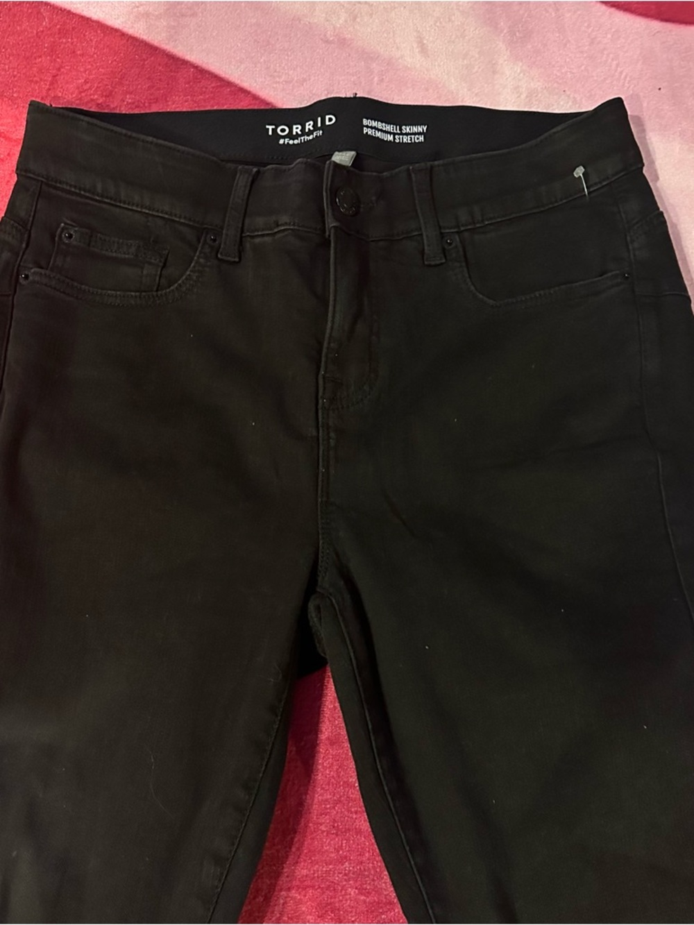 Torrid•black bombshell premium stretch skinnies - Picture 3 of 6